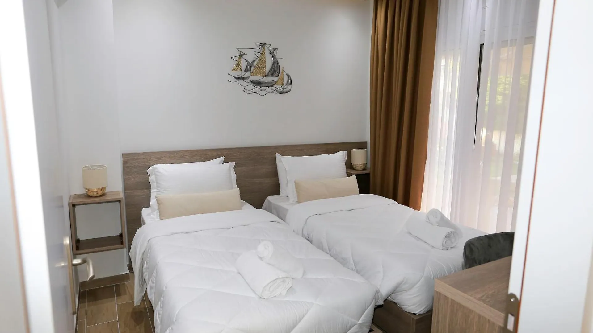 Luxury And Comfort Kriopigi Apartment